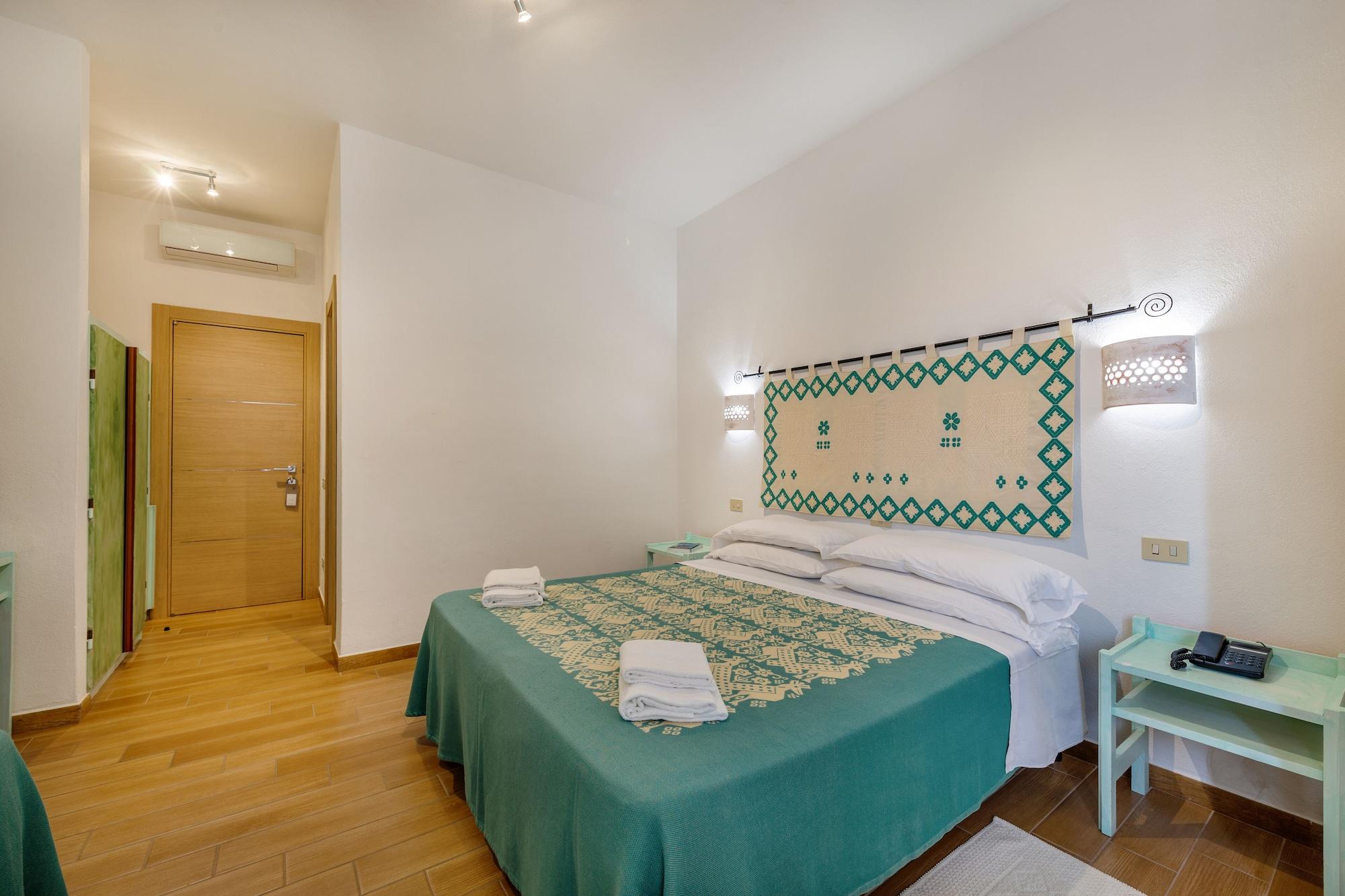 Hotel Le Mimose San Teodoro  Ngoại thất bức ảnh